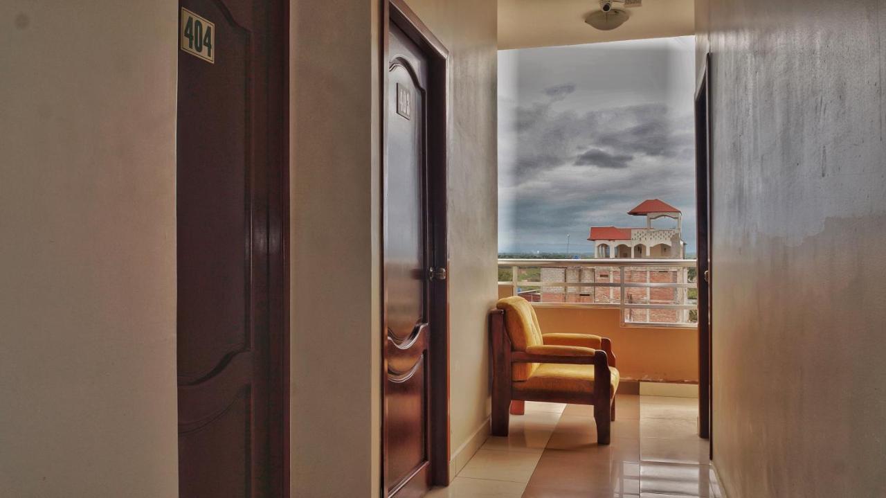 Vallejo Hotel Уакильяс Экстерьер фото