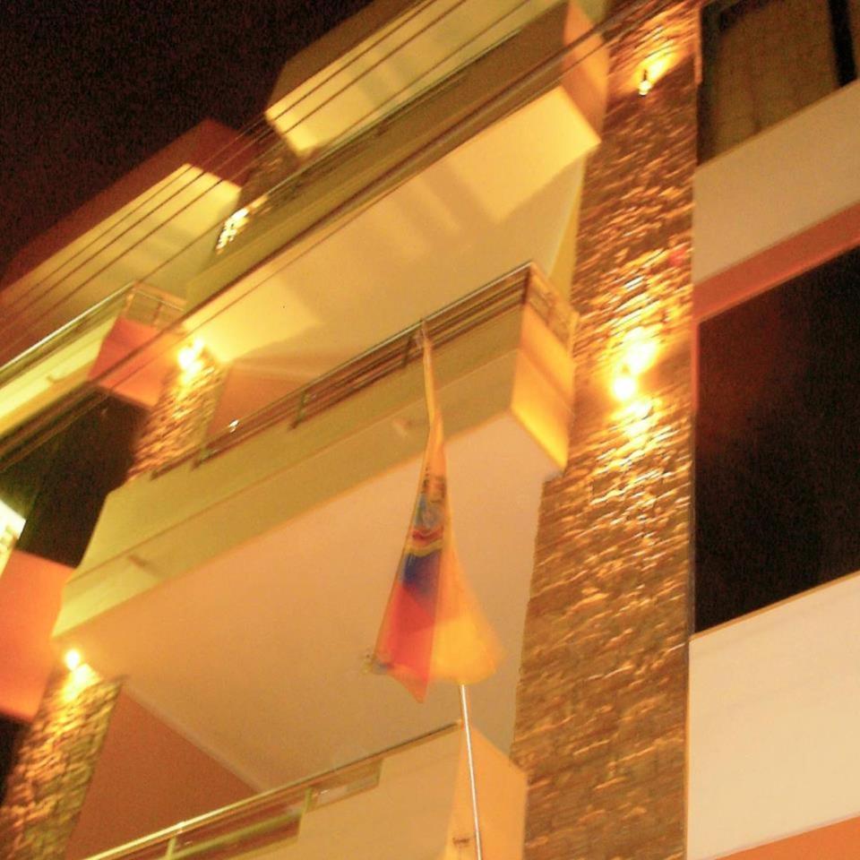 Vallejo Hotel Уакильяс Экстерьер фото